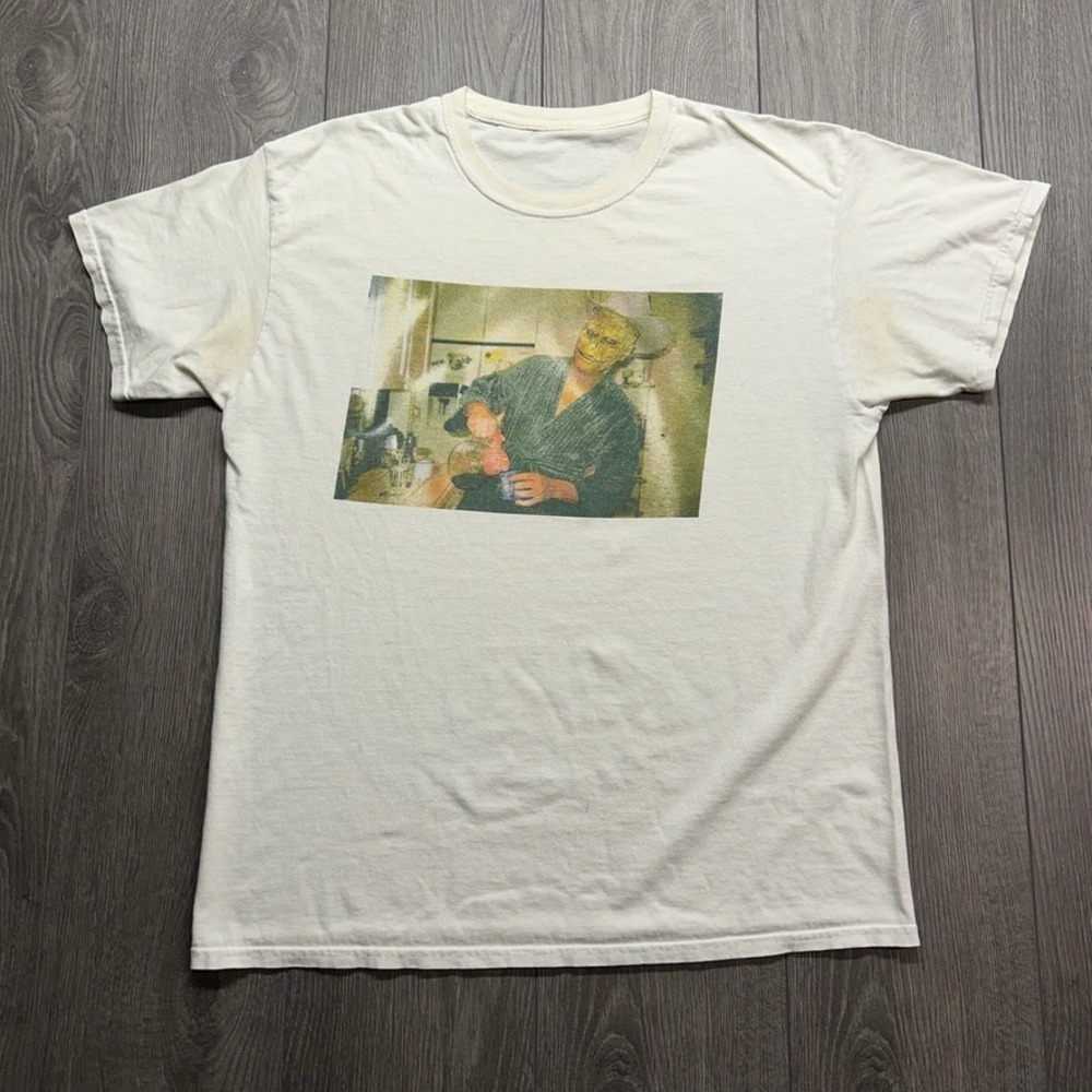 Mac DeMarco Lizard Man Robe Music T-Shirt Large Off White Mens Rare Indie